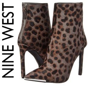 Nine West Gray Brown leopard print pony hair ankle booties size 6.5